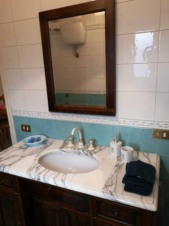A Casa Di Zara Villa แตร์มินิ อิเมเรเซ ภายนอก รูปภาพ