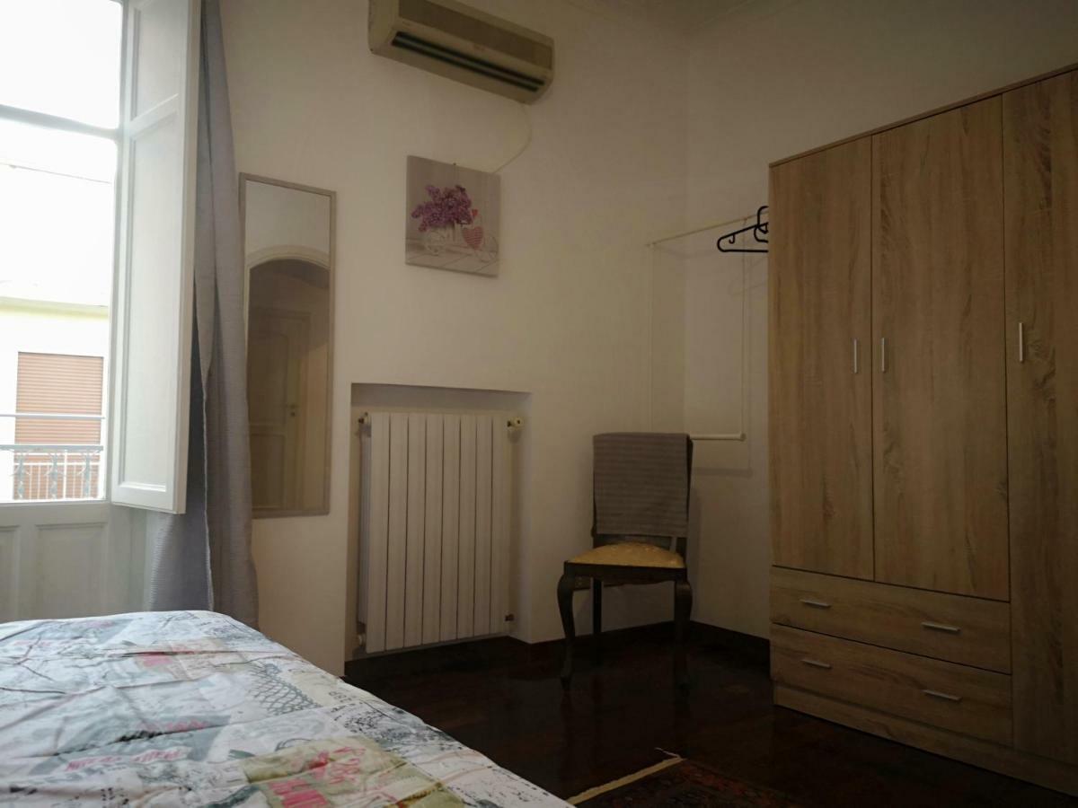 A Casa Di Zara Villa แตร์มินิ อิเมเรเซ ภายนอก รูปภาพ