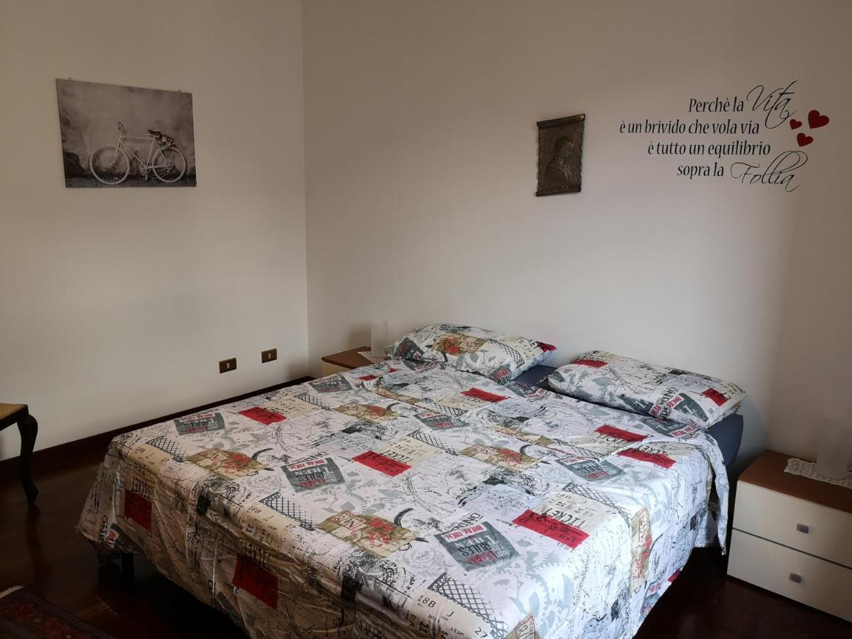 A Casa Di Zara Villa แตร์มินิ อิเมเรเซ ภายนอก รูปภาพ